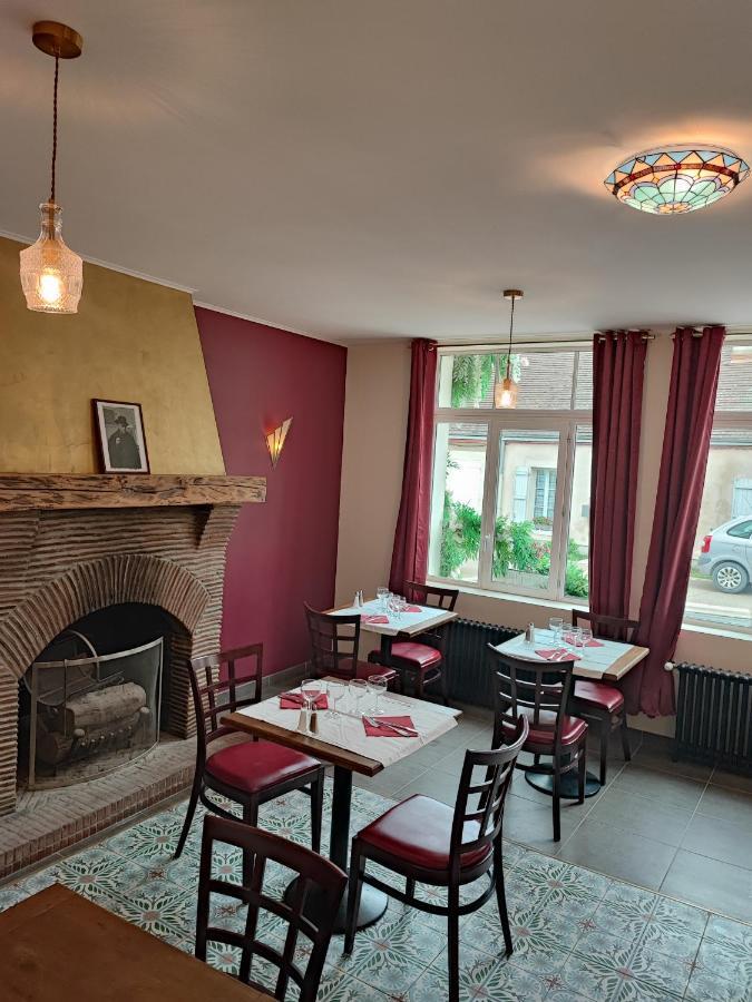 La Madeleine Hotel Saint-Benoit-sur-Loire Exterior photo